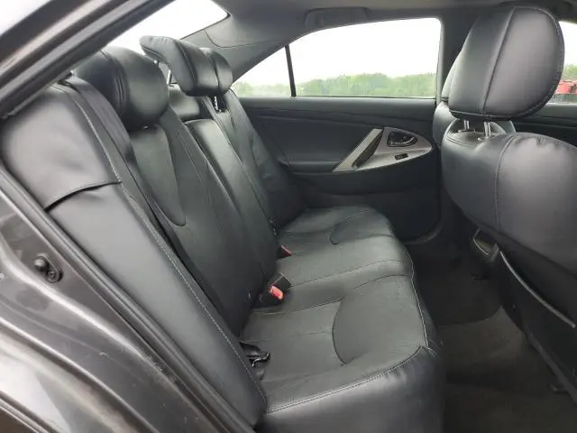 2010 TOYOTA CAMRY BASE  