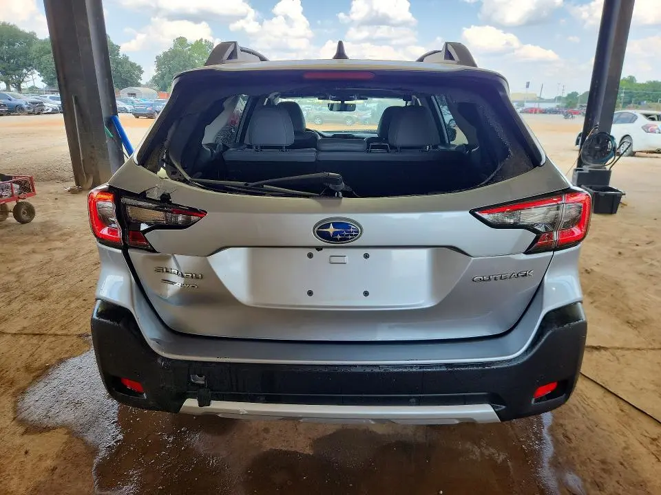 2025 SUBARU OUTBACK LIMITED  