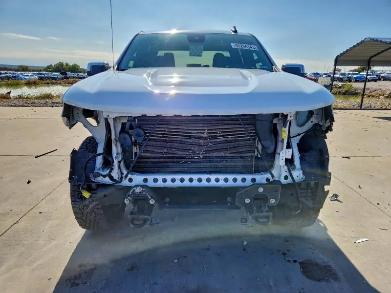 2023 CHEVROLET SILVERADO K1500 LT  
