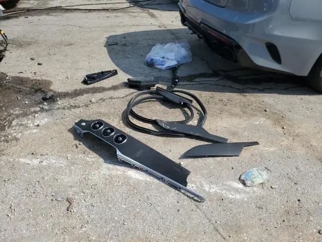 2023 KIA STINGER GT2  