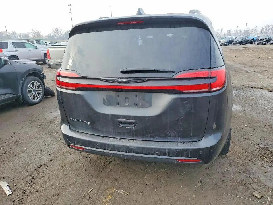 2021 CHRYSLER PACIFICA TOURING  