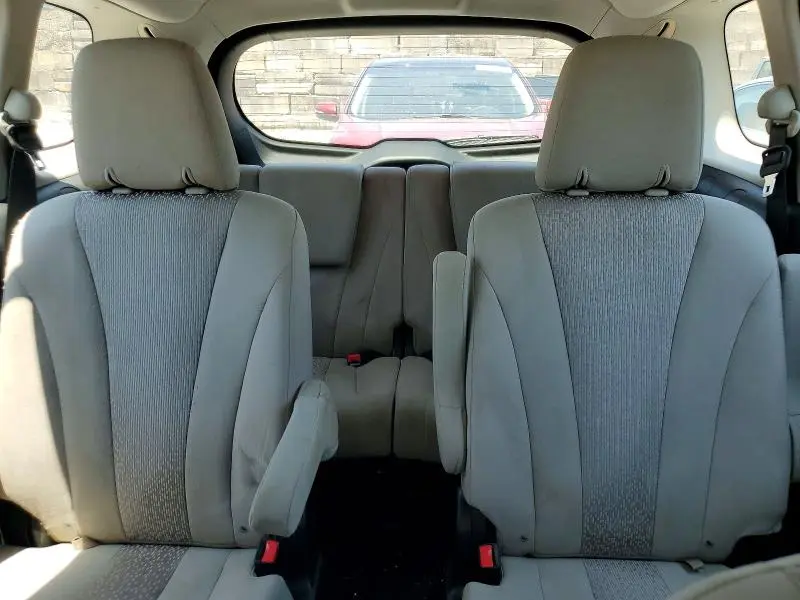 2012 MAZDA 5   