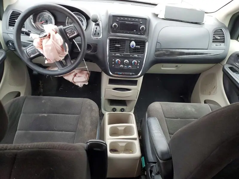 2013 DODGE GRAND CARAVAN SE  