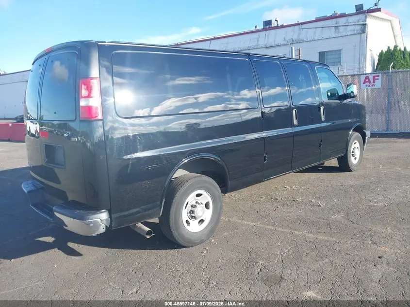 2017 CHEVROLET EXPRESS 3500 LT