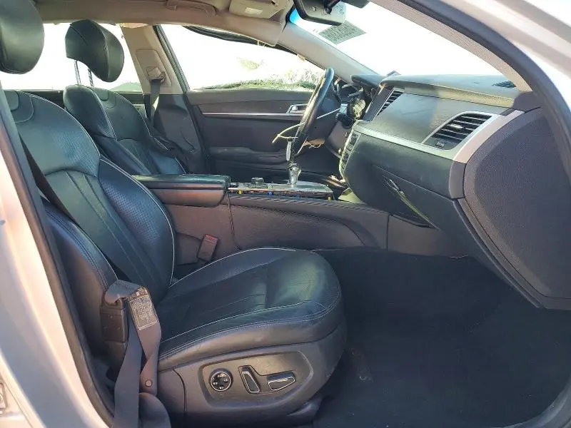 2018 GENESIS G80 3.8  