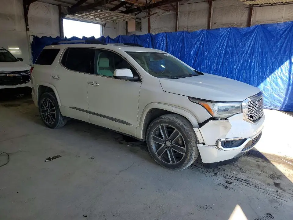 2017 GMC ACADIA   