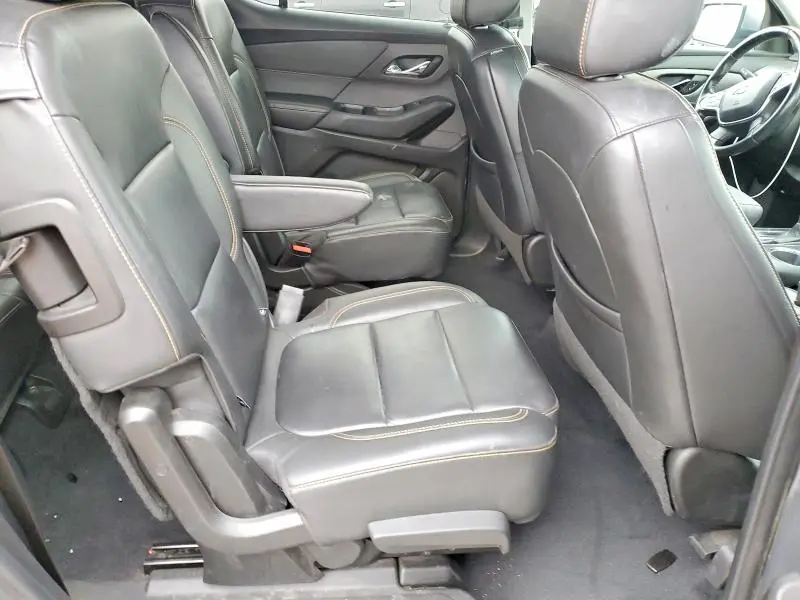 2021 CHEVROLET TRAVERSE LT  