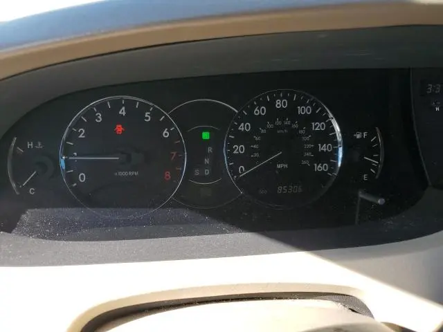 2010 TOYOTA AVALON XL  