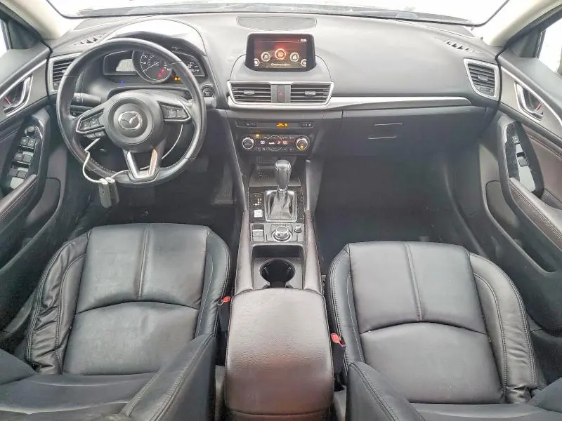2017 MAZDA 3 TOURING  