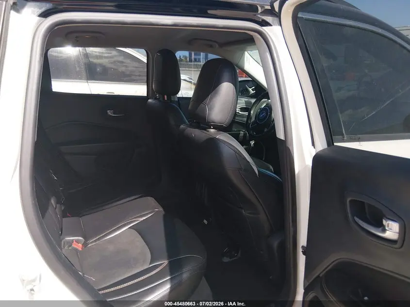 2018 JEEP COMPASS LATITUDE FWD