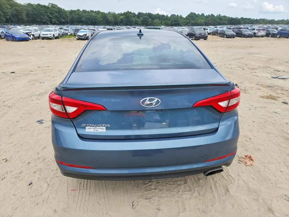 2017 HYUNDAI SONATA SE  
