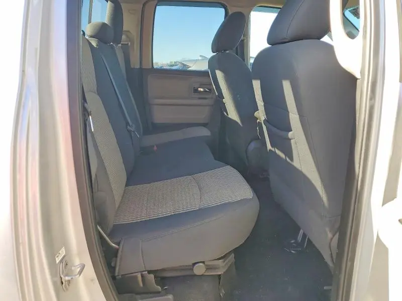 2012 DODGE RAM 1500 SLT  