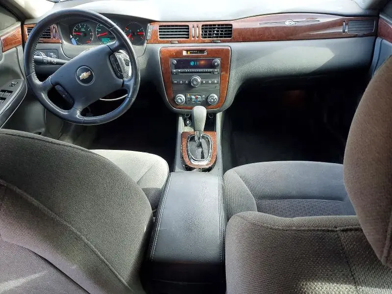 2011 CHEVROLET IMPALA LT  