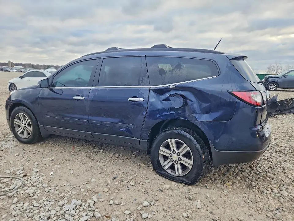 2017 CHEVROLET TRAVERSE LT  