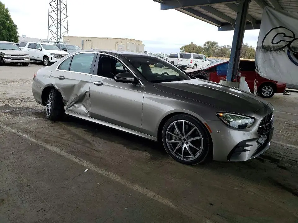 2023 MERCEDES-BENZ E 350  