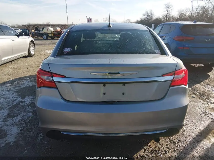 2013 CHRYSLER 200 TOURING