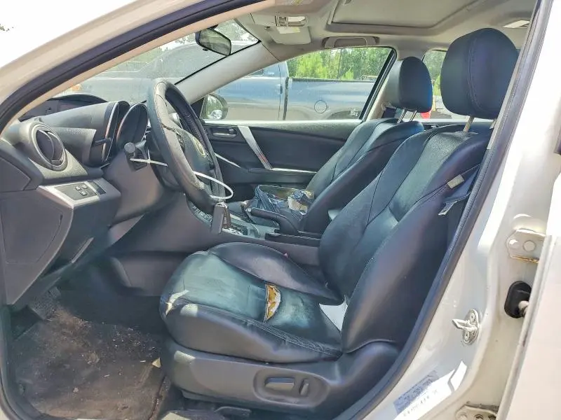 2012 MAZDA 3 S  