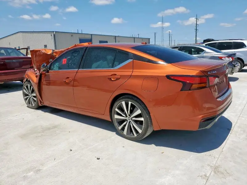 2021 NISSAN ALTIMA SR  