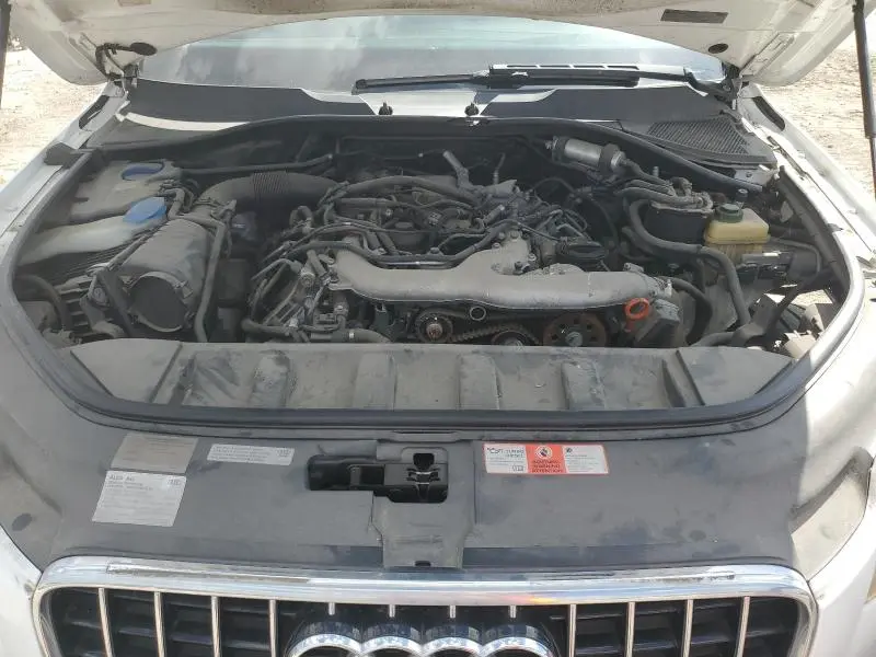 2010 AUDI Q7 PREMIUM PLUS  