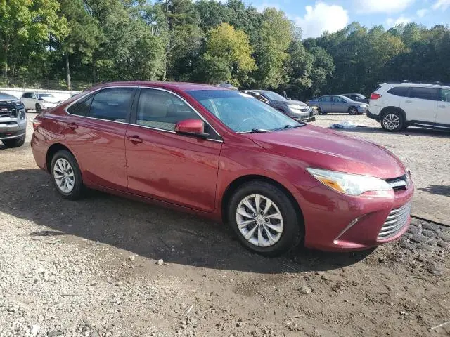 2016 TOYOTA CAMRY LE  