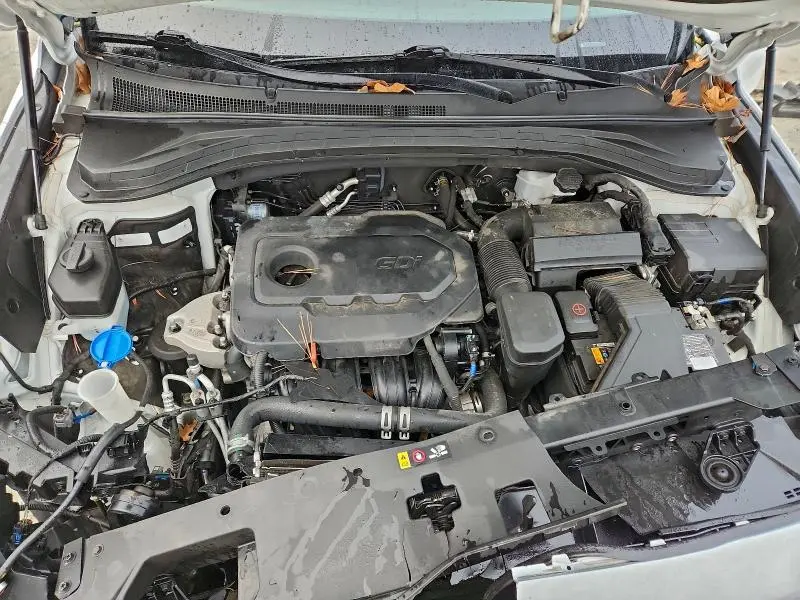 2020 HYUNDAI SANTA FE SE  