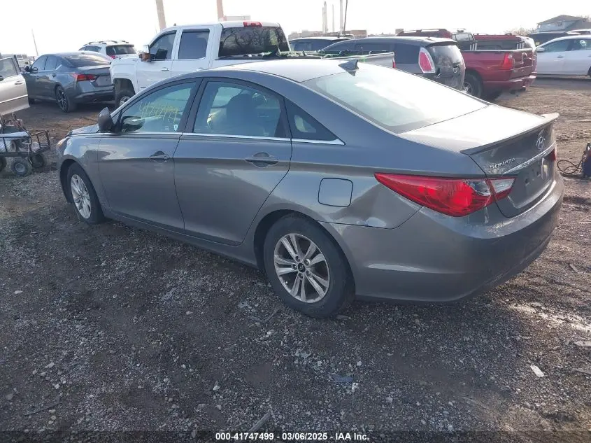 2013 HYUNDAI SONATA GLS