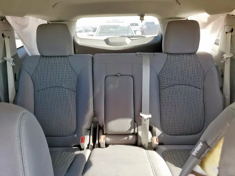 2017 CHEVROLET TRAVERSE LS  