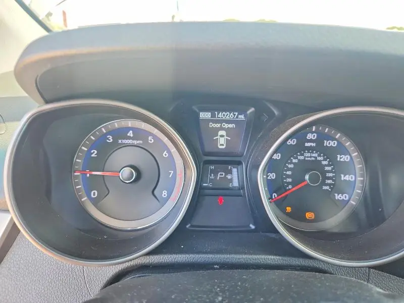 2013 HYUNDAI ELANTRA GT BASE  