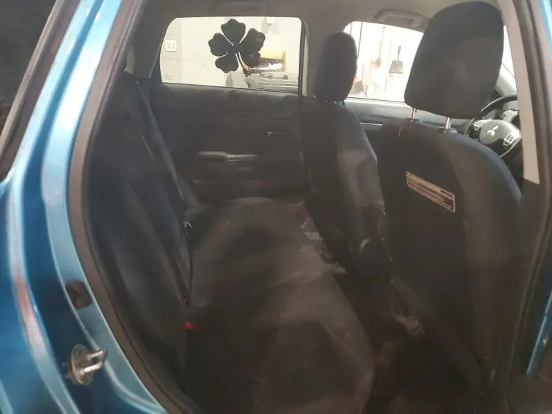 2013 MITSUBISHI RVR SE  