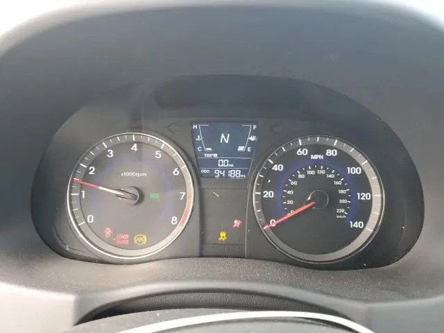 2013 HYUNDAI ACCENT GLS  