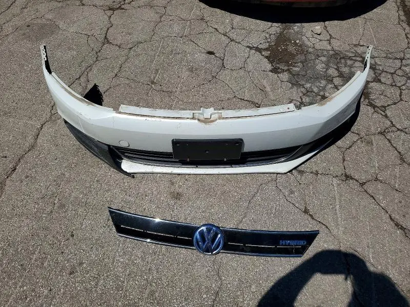2013 VOLKSWAGEN JETTA   