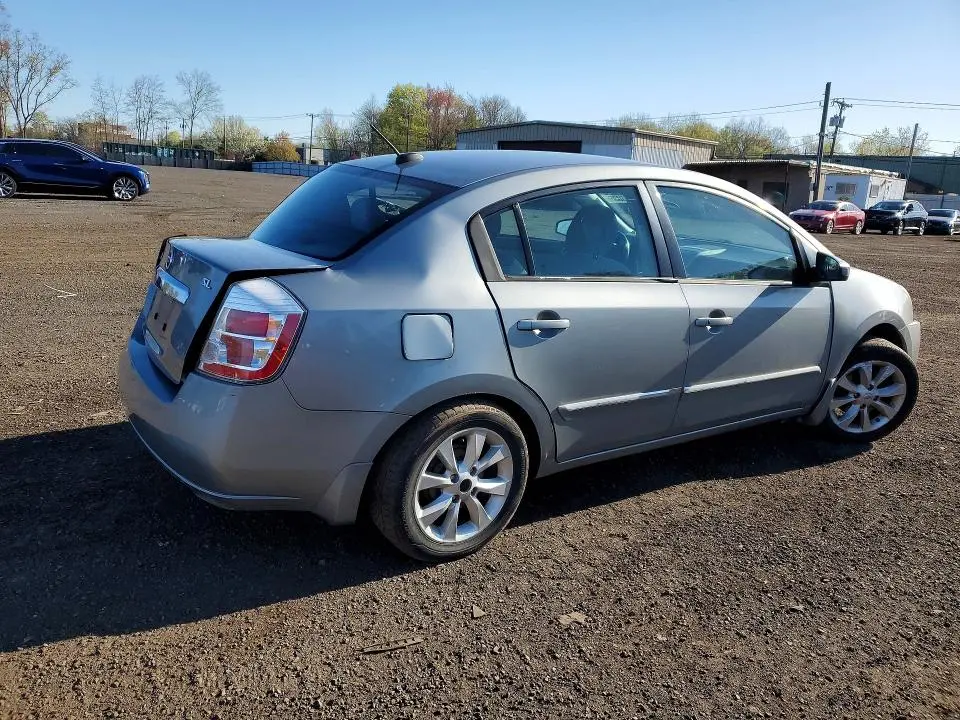 2010 NISSAN SENTRA 2.0  