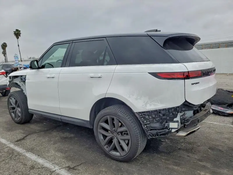 2024 LAND ROVER RANGE ROVER SPORT SE  