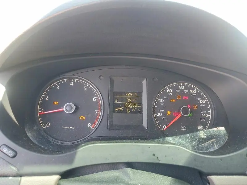 2014 VOLKSWAGEN JETTA BASE  