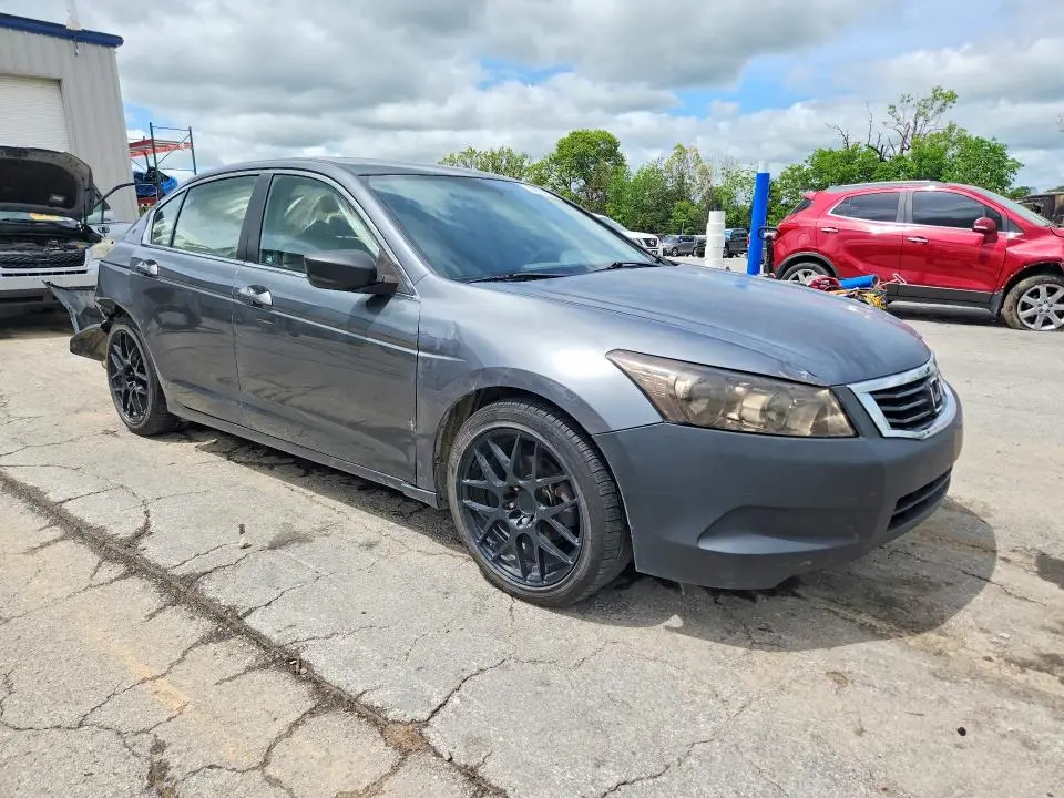 2010 HONDA ACCORD LX  