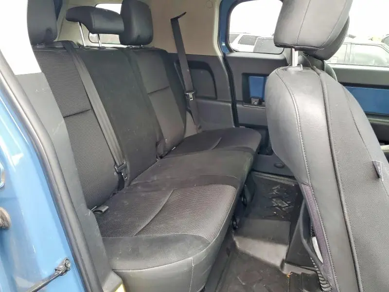 2011 TOYOTA FJ CRUISER   