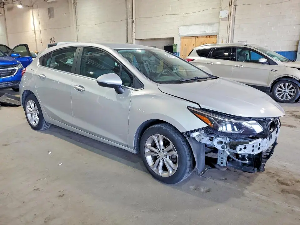2019 CHEVROLET CRUZE LT  