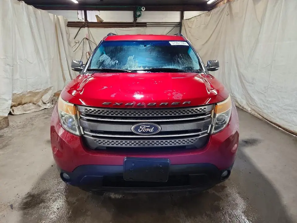2015 FORD EXPLORER XLT  