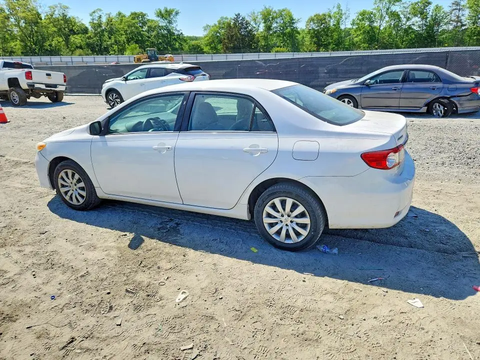 2013 TOYOTA COROLLA LE  