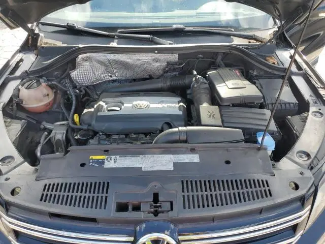 2016 VOLKSWAGEN TIGUAN S  