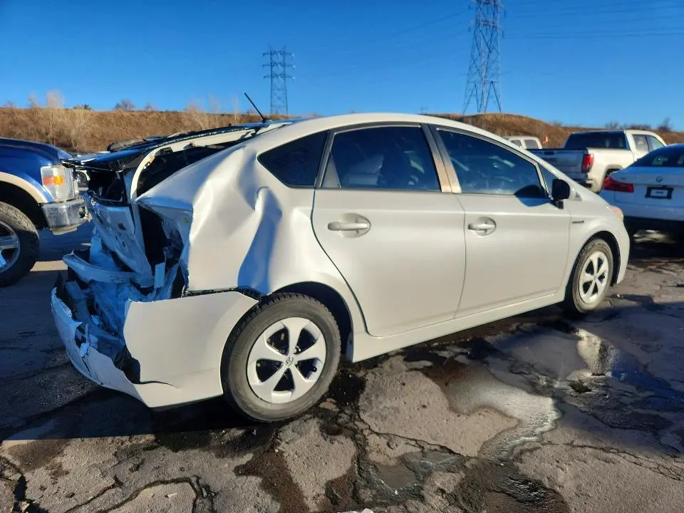 2013 TOYOTA PRIUS TWO  