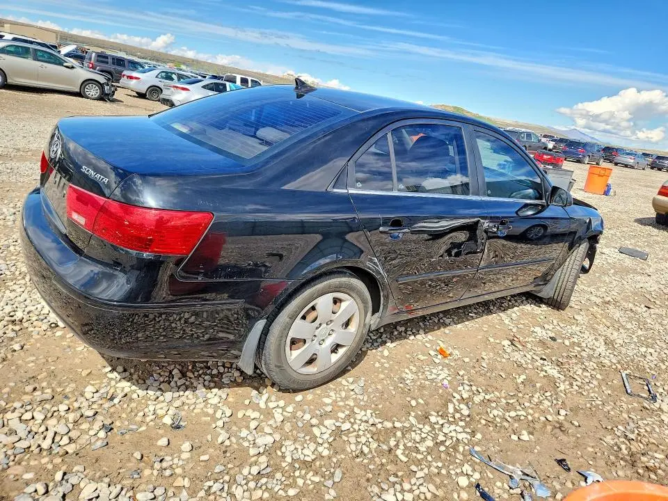 2010 HYUNDAI SONATA GLS  