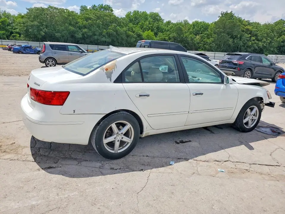 2010 HYUNDAI SONATA GLS  