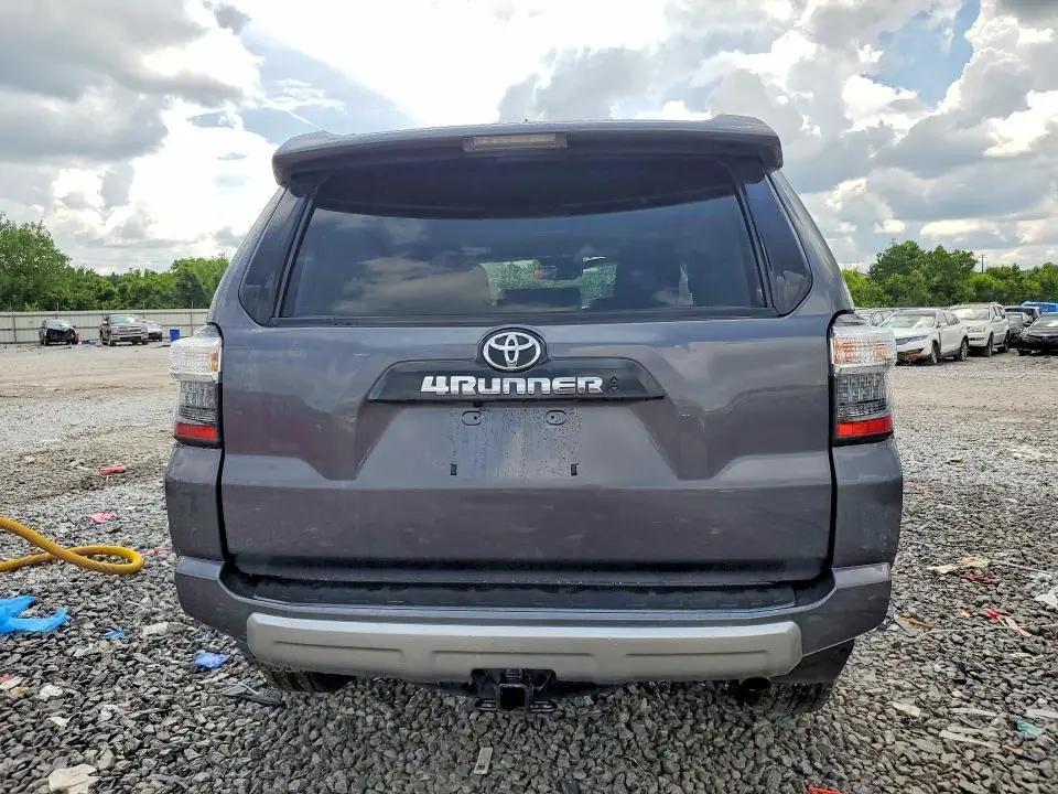 2022 TOYOTA 4RUNNER TRD OFF-ROAD PREMIUM  