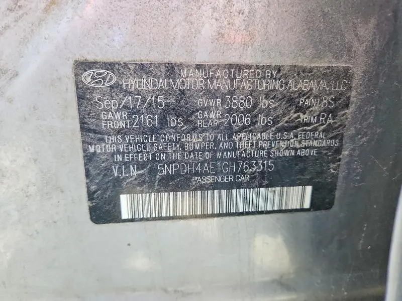 2016 HYUNDAI ELANTRA SE  