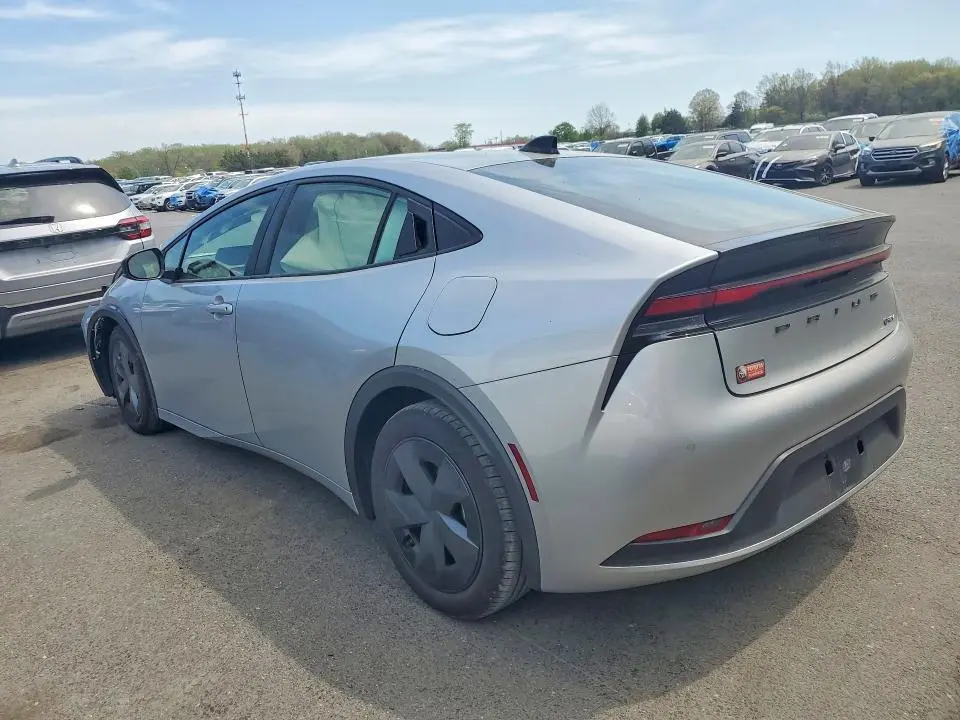 2026 TOYOTA PRIUS LE  