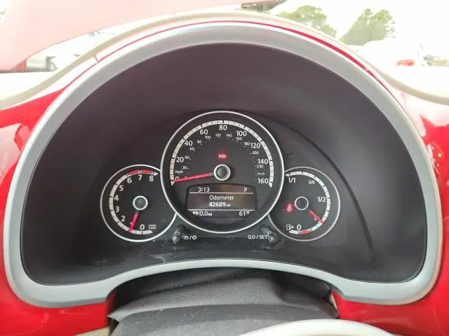 2013 VOLKSWAGEN BEETLE   