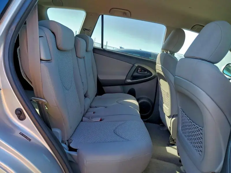 2010 TOYOTA RAV4 LIMITED  