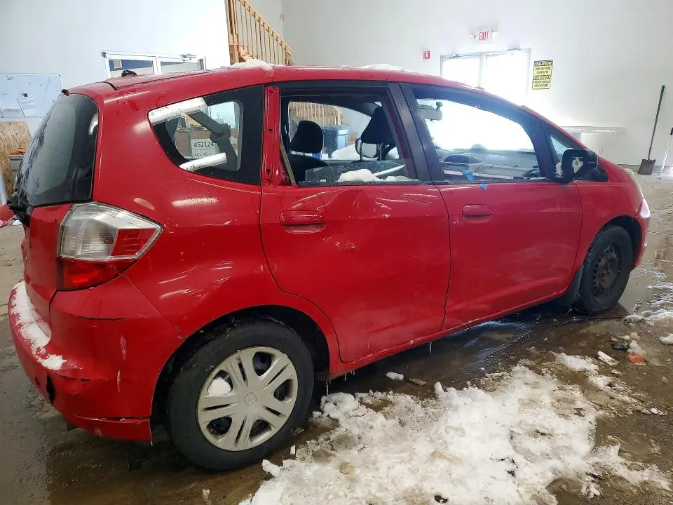 2011 HONDA FIT   