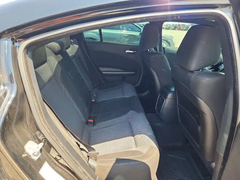 2015 DODGE CHARGER SXT  